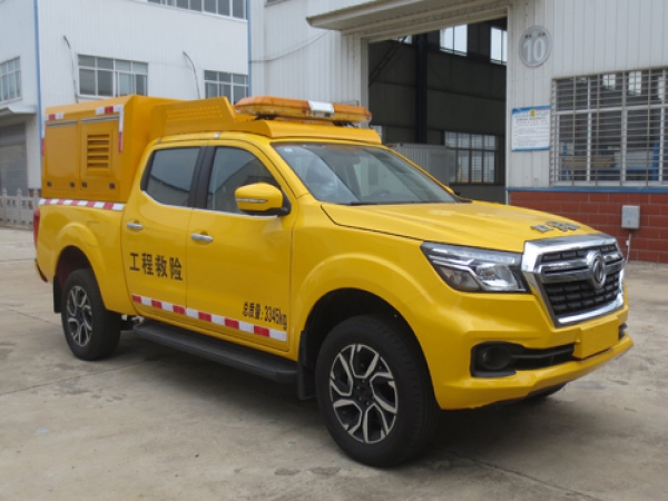 東風(fēng)銳騏救險(xiǎn)車