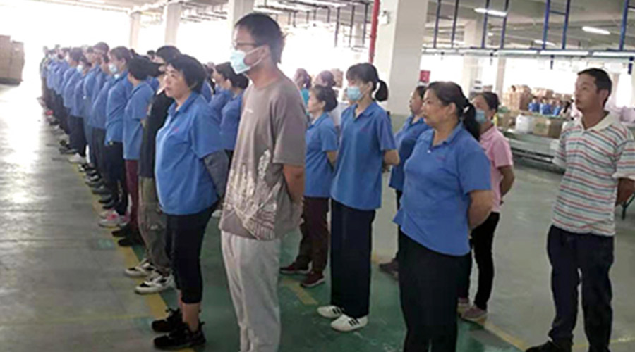 8.12國際青年日  金環(huán)電器激勵(lì)青年員工奮發(fā)進(jìn)?。〔回?fù)韶華！