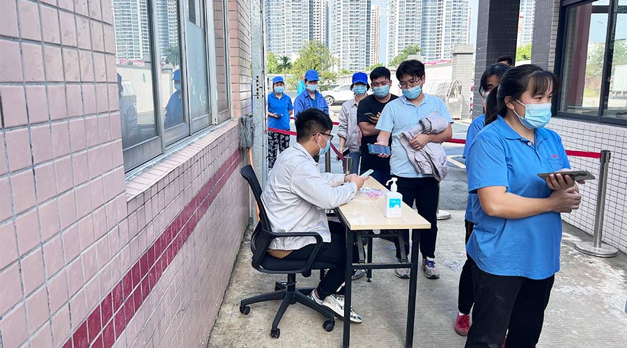 迅速防疫！金環(huán)電器積極配合醫(yī)護人員上門測核酸！