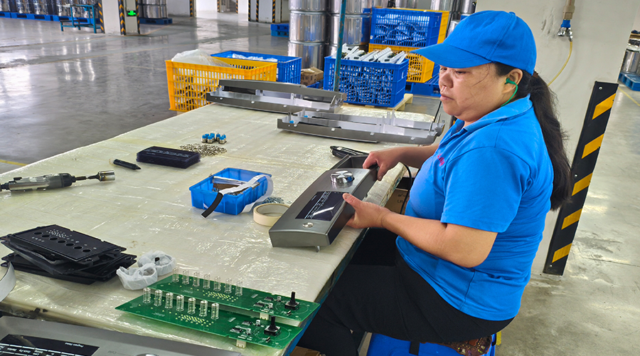 品質(zhì)源于嚴苛測試，金環(huán)電器的實驗室保障